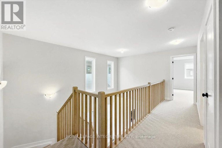 28760665/217-massalia-crescent/notting-hillsummerside/ottawa/ontario/K4A5R1_16