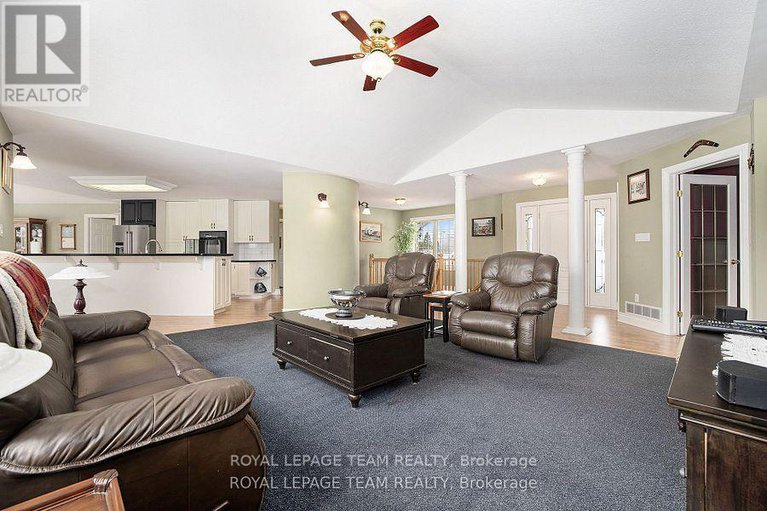 29238669/2124-cty-rd-18-road-s/north-grenville-twp-kemptville-south/north-grenville/ontario/K0G1J0_8