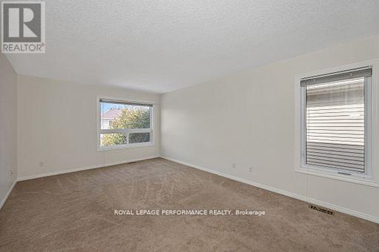 29657437/2023-rolling-brook-drive/orleans-village/ottawa/ontario/K1W1C9_17