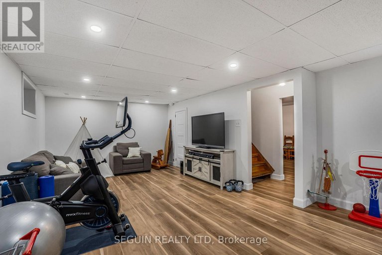 29041132/3358-pattee-road-e/east-hawkesbury-twp/east-hawkesbury/ontario/K6A2R2_27