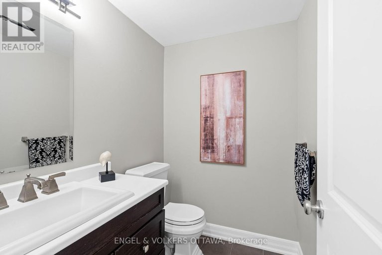 28267888/450-lockmaster-crescent/manotick-village-manotick-estates/ottawa/ontario/K4M1L9_46