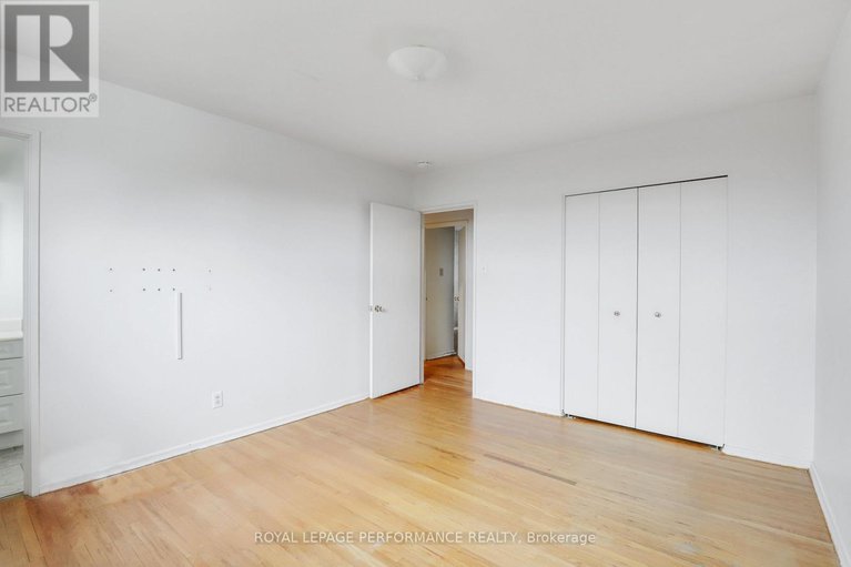 29321647/2337-samuel-drive/elmvale-acresurbandale/ottawa/ontario/K1G3C3_20