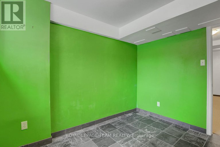 29253147/47-mcdermot-court/katimavik/ottawa/ontario/K2L3V5_39