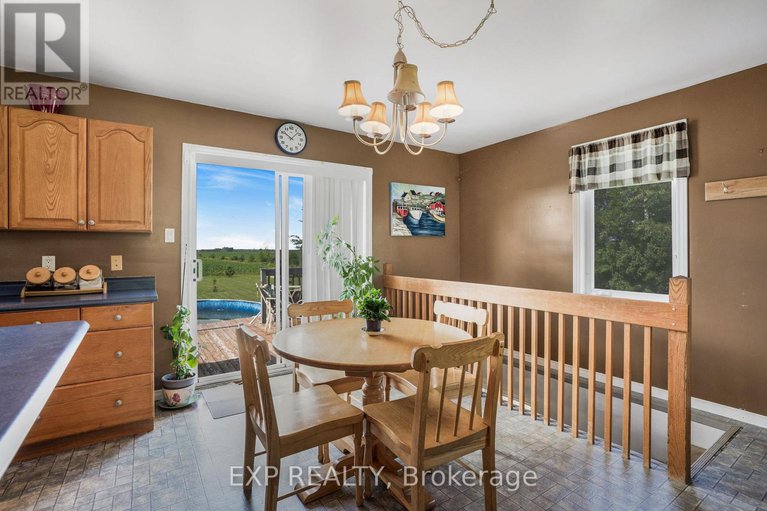 28585011/896-county-rd-18-road/east-hawkesbury/ontario/K0B1M0_12