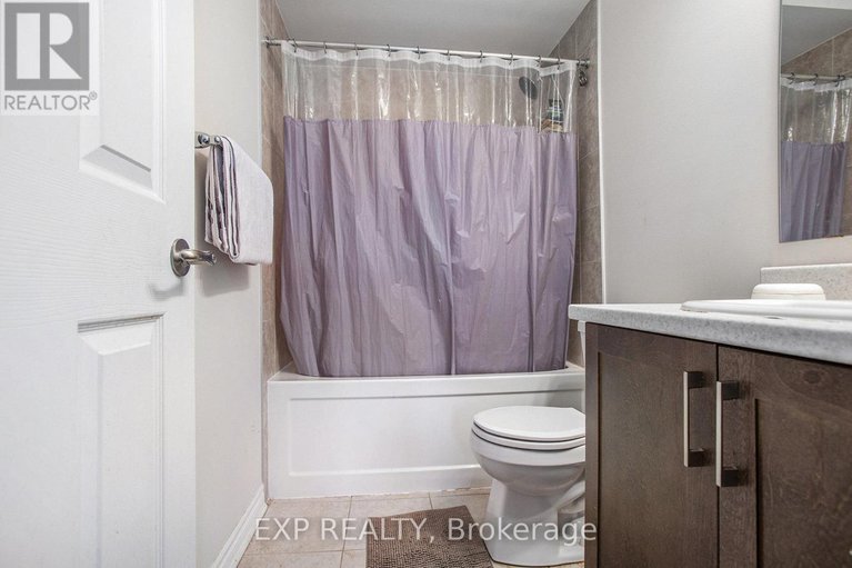28443378/236-605-nautilus-private/emerald-meadowstrailwest/ottawa/ontario/K2V0S5_13