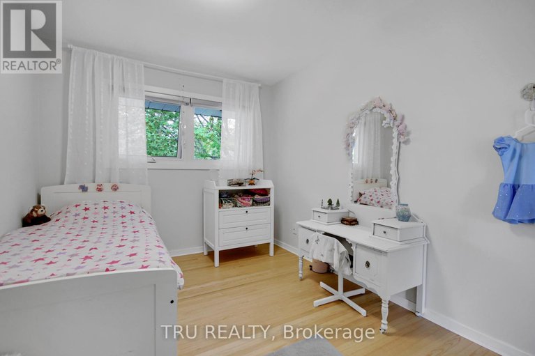 28334651/36-varley-drive/beaverbrook/ottawa/ontario/K2K1G2_36