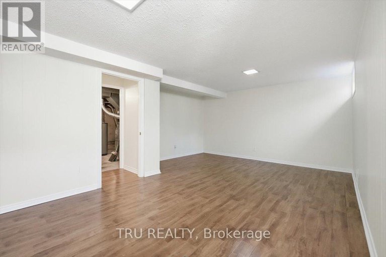 29018587/65-2290-cotters-crescent/windsor-park-village/ottawa/ontario/K1V8Y6_24