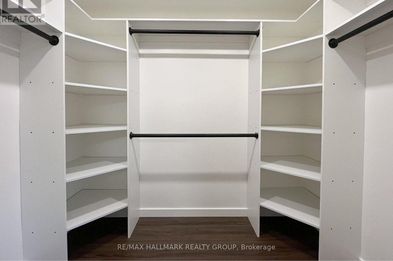 29093842/11-94-esterlawn-private/mckellar-heightsglabar-park/ottawa/ontario/K2A4C1_23