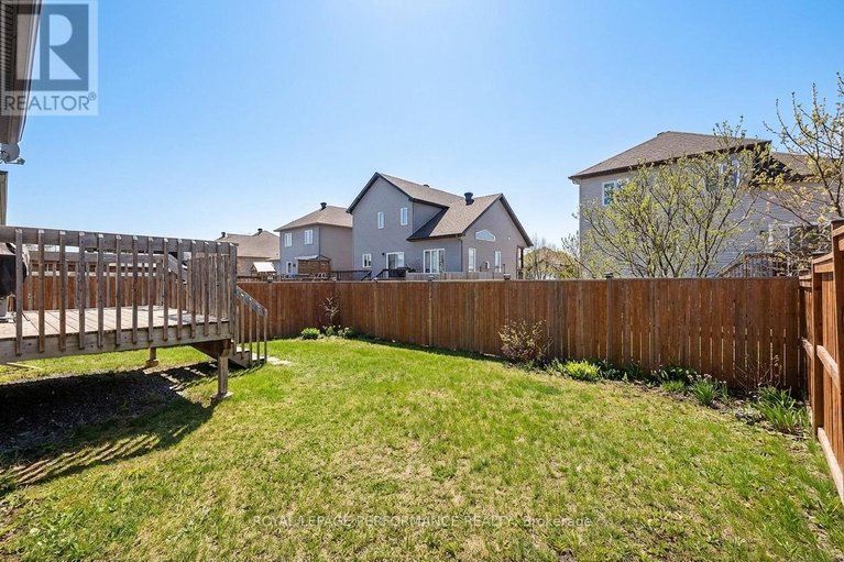 29595953/8-brittany-street/north-stormont-finch-twp/north-stormont/ontario/K0A1R0_27