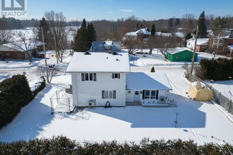 29218355/108-crossland-drive/fitzroy/ottawa/ontario/K0A1X0_6