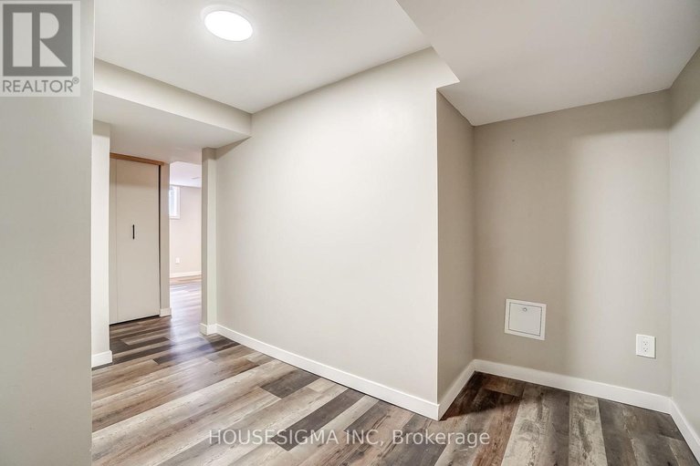 29056131/2335-harding-road/elmvale-acresurbandale/ottawa/ontario/K1G3B7_37