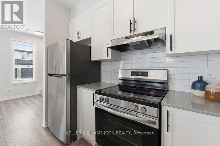 29326392/840-andesite-terrace/half-moon-bay/ottawa/ontario/K2J7H4_14