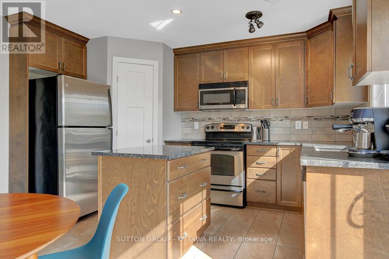 28998756/26-456-leboutillier-avenue/carson-meadows/ottawa/ontario/K1K2V7_23