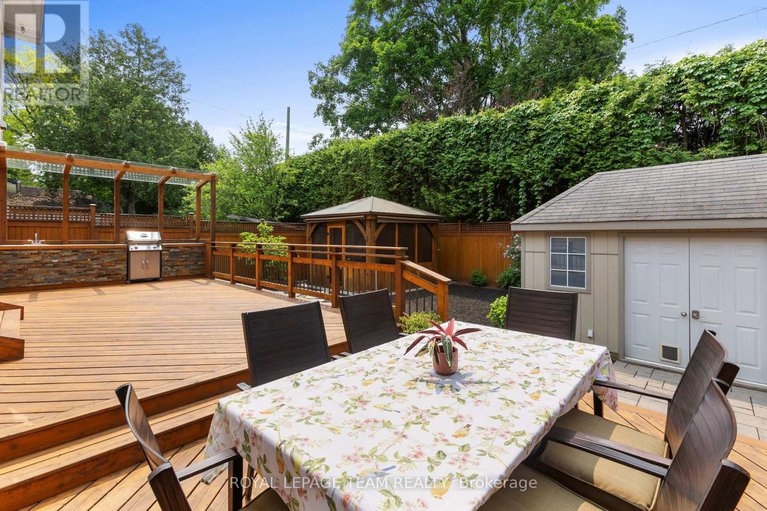 28424968/524-broadview-avenue/mckellarhighland/ottawa/ontario/K2A2L4_30
