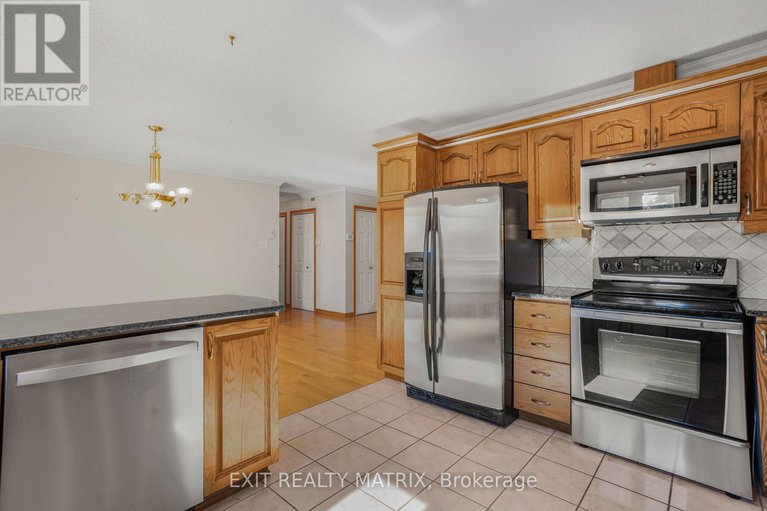 28989592/1582-sandy-hill-road/champlain-twp/champlain/ontario/K6A2R2_14
