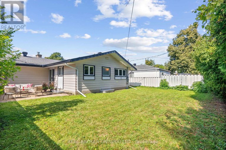 28879794/2931-southmore-drive-e/riverside-park-south/ottawa/ontario/K1V6Z2_43
