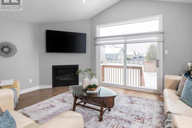 29499474/627-bracewell-street/mississippi-mills-ramsay-twp/mississippi-mills/ontario/K0A1A0_7