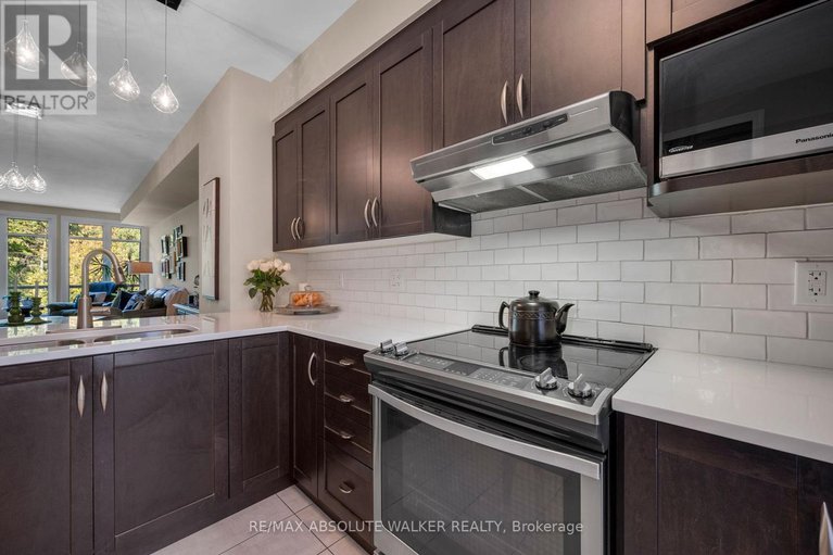 28917611/49-aveia-private/springridgeeast-village/ottawa/ontario/K4A0X1_7
