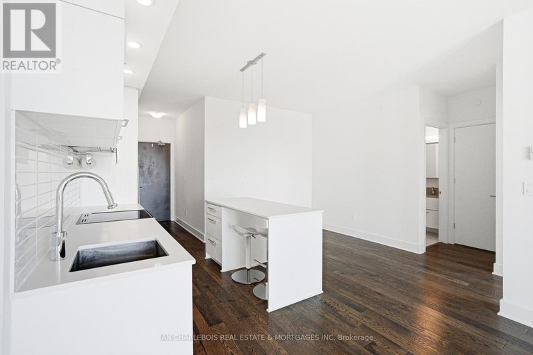 29543015/1701-255-bay-street/ottawa-centre/ottawa/ontario/K1R0C5_11