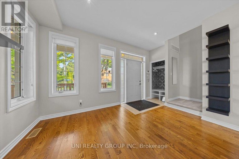 28615554/1253-shillington-avenue/carlington/ottawa/ontario/K1Z8A1_5