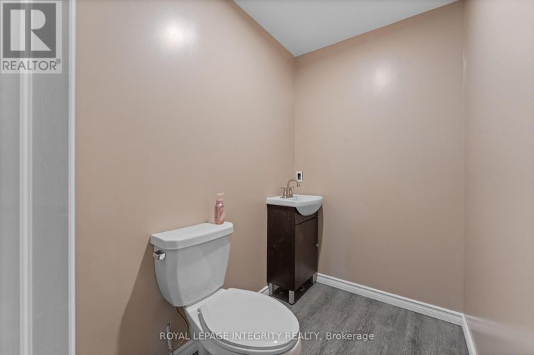 29229287/156-lyon-street/embrun/russell/ontario/K0A1W0_30