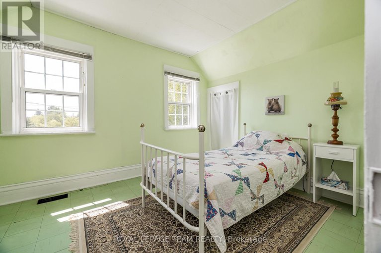 28723611/2106-dunrobin-road/kanata-north-east/ottawa/ontario/K0A1T0_27