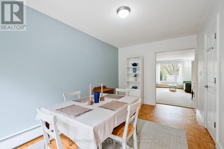 29066037/73-hobart-crescent/sheahan-estatestrend-village/ottawa/ontario/K2H5S3_13