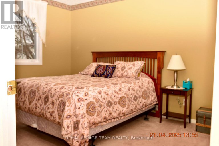 28186551/176-windhurst-drive/barrhaven-east/ottawa/ontario/K2G6J4_15