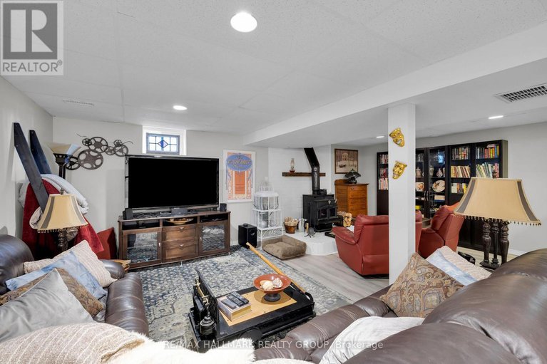 28960953/34-menard-street/embrun/russell/ontario/K0A1W0_20