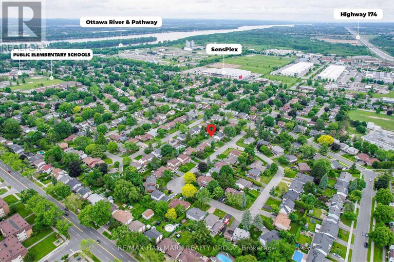 28581725/2143-hubbard-crescent/beacon-hill-north/ottawa/ontario/K1J6L3_42