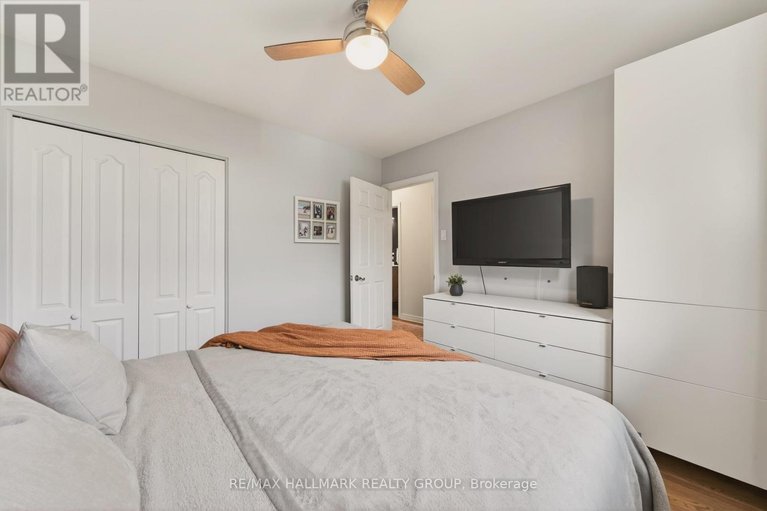 29671013/1081-foley-avenue/elmvale-acresurbandale/ottawa/ontario/K1G2R4_13