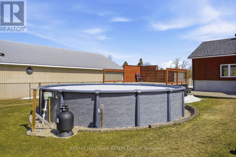 29585774/3778-bouvier-road/clarencerockland-twp/clarence-rockland/ontario/K0A1E0_34