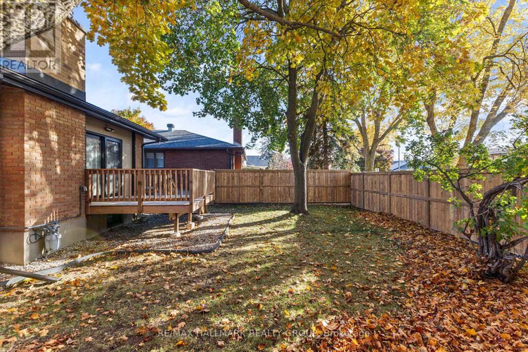 29102044/2186-lenester-avenue/mckellar-heightsglabar-park/ottawa/ontario/K2A1L4_40