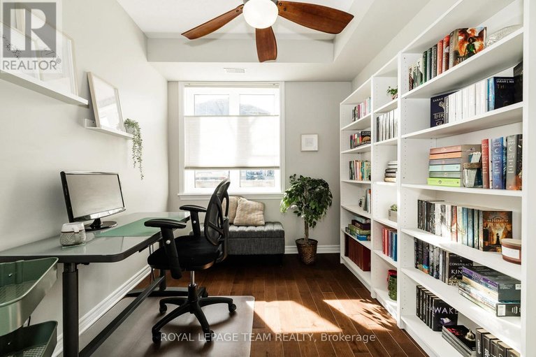 29564017/a-19-tadley-private/longfields/ottawa/ontario/K2J2T3_19