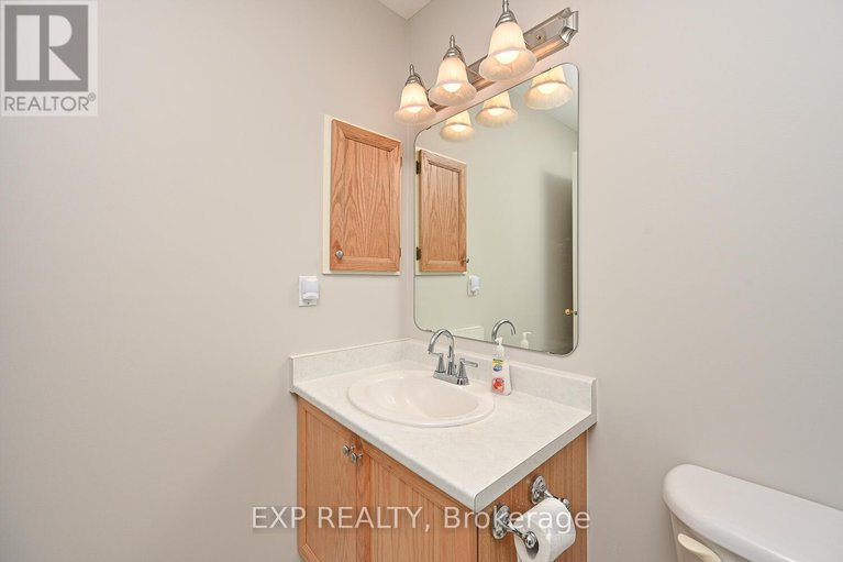 29255057/677-wildshore-crescent/riverside-southgloucester-glen/ottawa/ontario/K1V1Y1_27