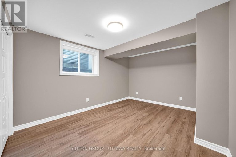 29129428/412-odessa-way/cedargrovefraserdale/ottawa/ontario/K2J5X7_41