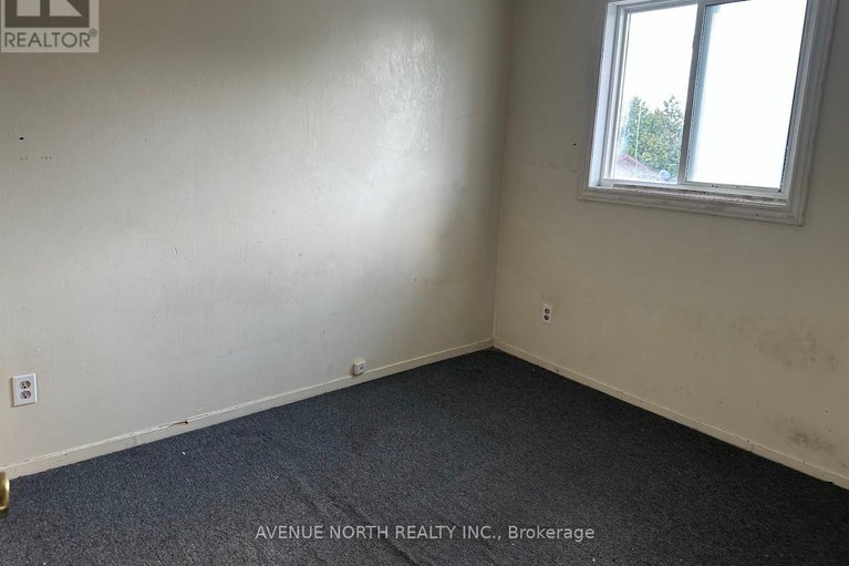 28845916/60-1771-dondale-street/pineview/ottawa/ontario/K1B5H7_5