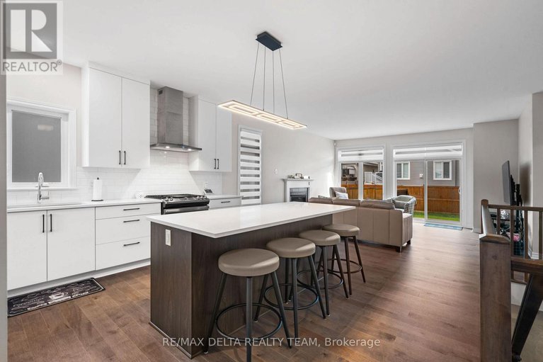 29165655/851-tewin-circle/camelot/ottawa/ontario/K4A3N6_10