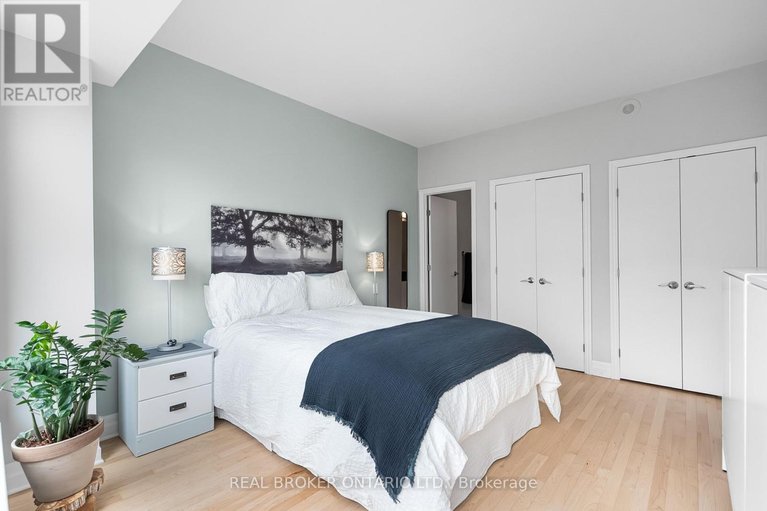 29617501/810-235-kent-street/ottawa-centre/ottawa/ontario/K2P1Z9_26