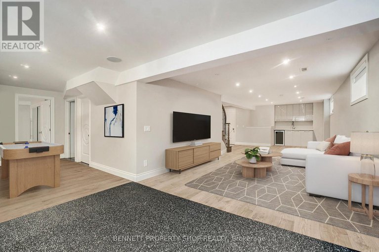 28937759/2253-prospect-avenue/alta-vista/ottawa/ontario/K1H7G2_23