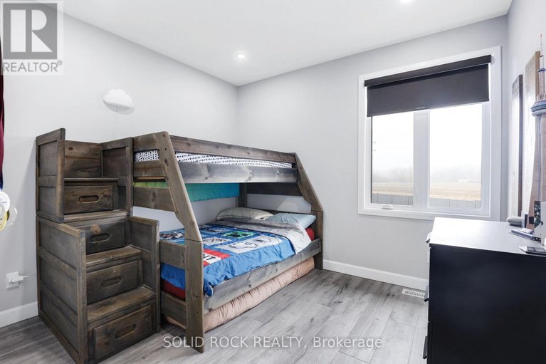 29623865/216-filion-street/embrun/russell/ontario/K0A1W0_30