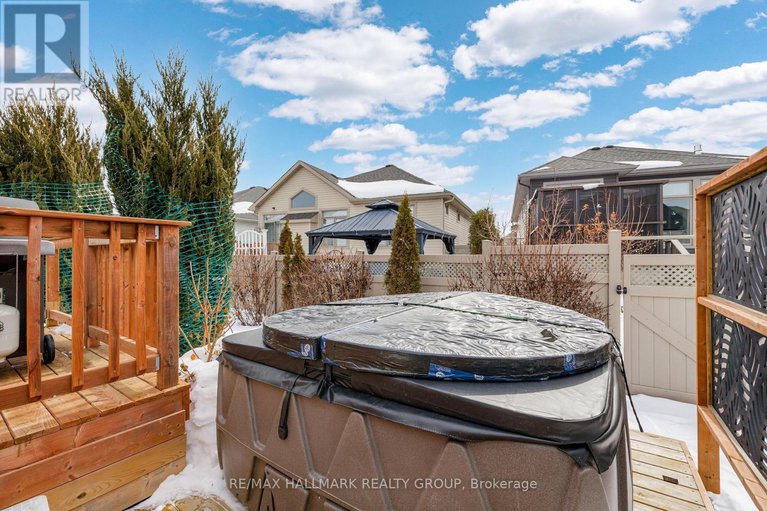 29430423/510-kindred-crescent/north-grenville-twp-kemptville-south/north-grenville/ontario/K0G1J0_40