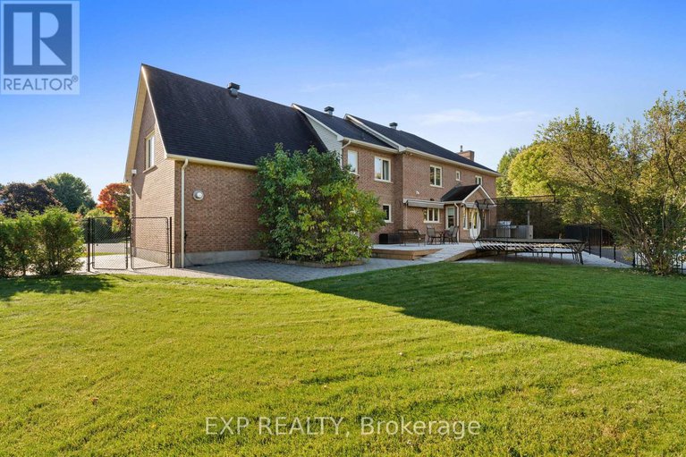 29106275/1353-pelkey-court/manotick-village-manotick-estates/ottawa/ontario/K4M1K8_41