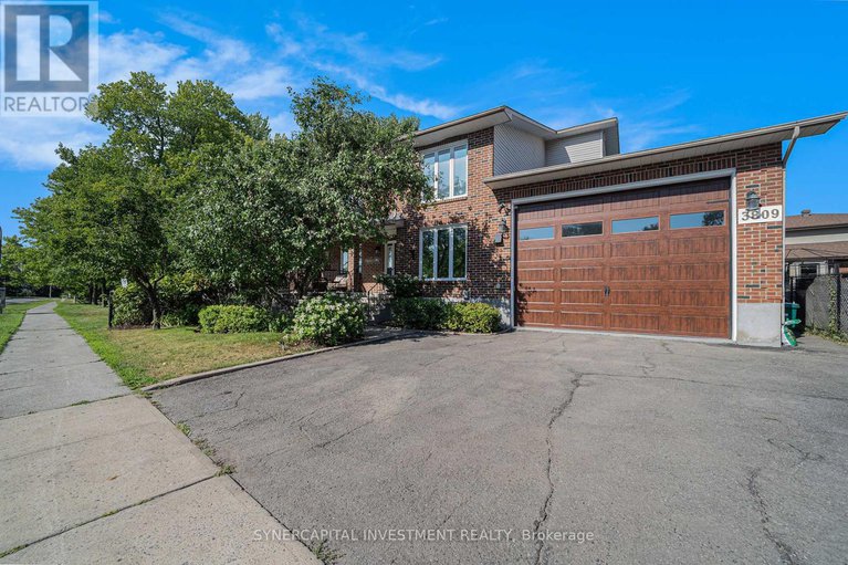 28655111/3809-alderwood-street/emerald-woodssawmill-creek/ottawa/ontario/K1T3R3_1