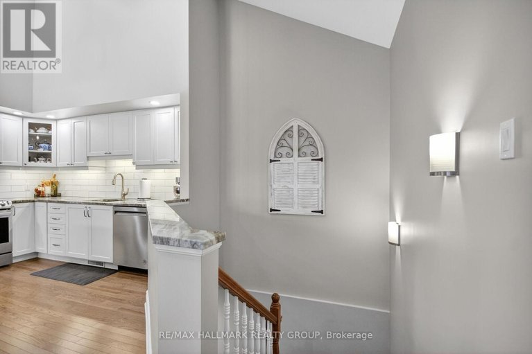 29641179/131-rivington-street/carp/ottawa/ontario/K0A1L0_33