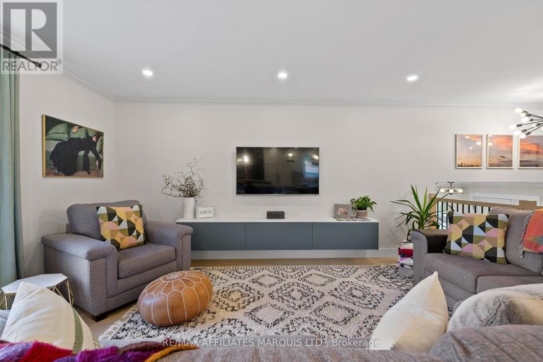 29072843/6525-clifford-avenue/south-glengarry-charlottenburgh-twp/south-glengarry/ontario/K6H5R5_11