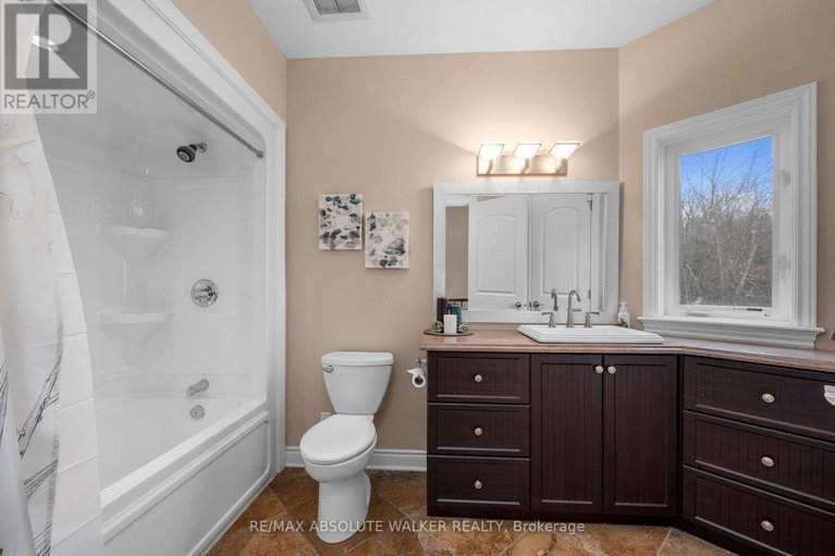 29487630/8134-adam-baker-way/osgoode-twp-north-of-reg-rd-6/ottawa/ontario/K0A2P0_27