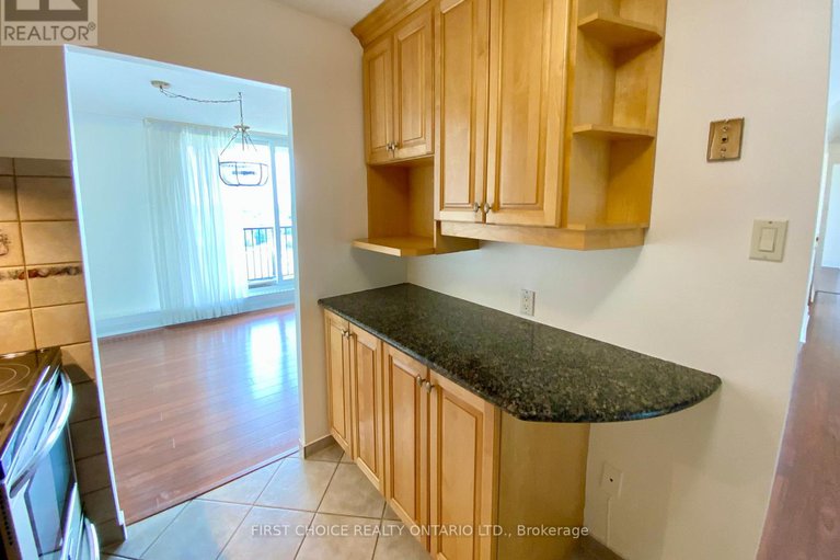 28841814/1708-665-bathgate-drive/carson-meadows/ottawa/ontario/K1K3Y4_14