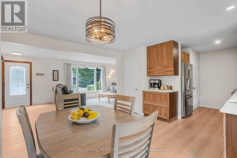 29219283/751-pattee-road/champlain-twp/champlain/ontario/K6A2R2_6