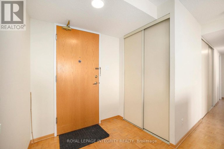 28796500/1608-2871-richmond-road/britannia-heights/ottawa/ontario/K2B8M5_7